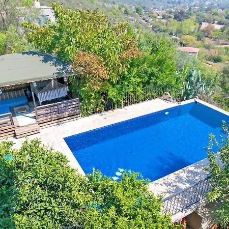 Villa Lavanta *